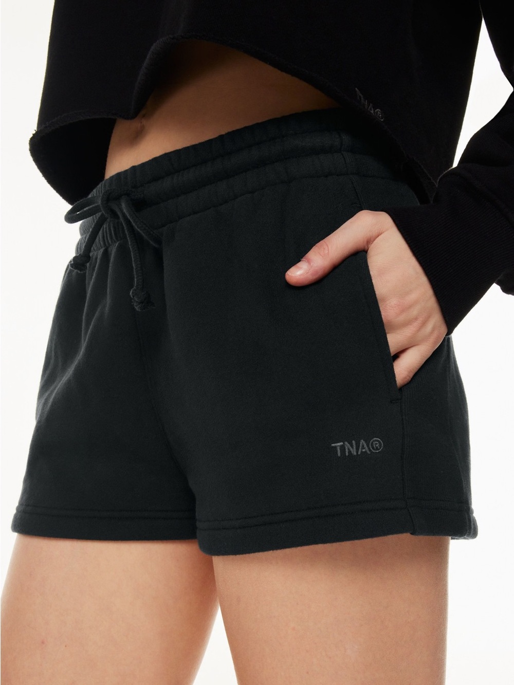 Aritzia | Tna Cozy Fleece Boyfriend Fit Sweatshorts Large Black Loungewear